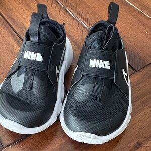 Nike Kids Black and White Slip-On Sneakers